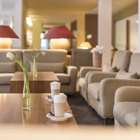 Collegium Leoninum Hotell 4*