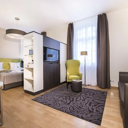 列诺努集团酒店