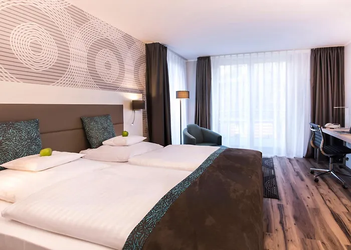 Collegium Leoninum Hotell 4*