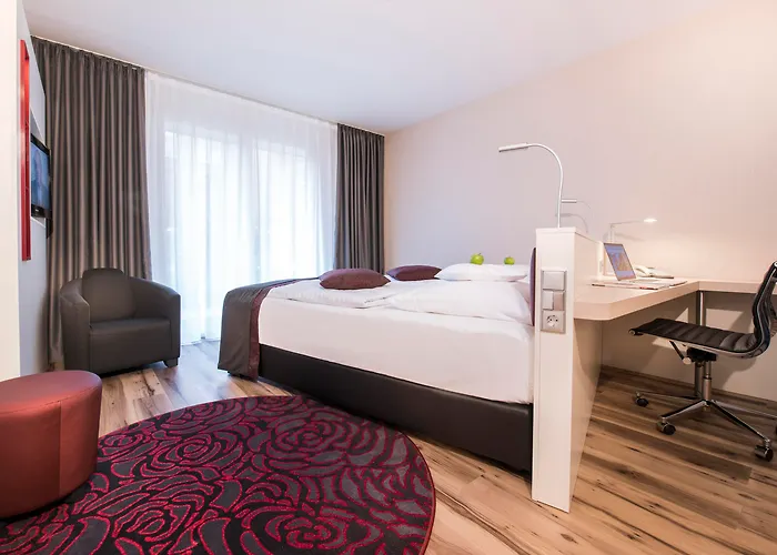 列诺努集团酒店 酒店 4*